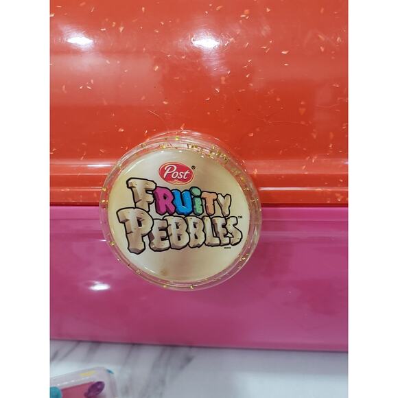 Taste Beauty FRUITY PEBBLES On The Go Cosmetics Case CABOODLES Palette Make-Up - Picture 5 of 12